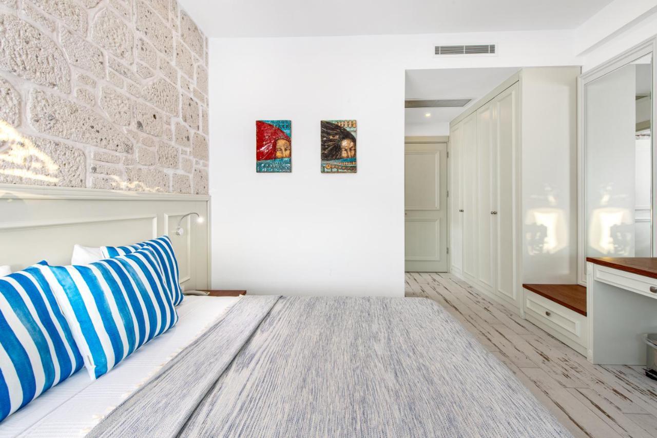 Rhodium Hotel Алачати Экстерьер фото